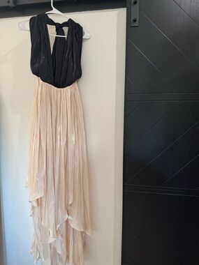 Promesa Halter Cream And Black Pleated Layered Maxi Dress Size Small NWT